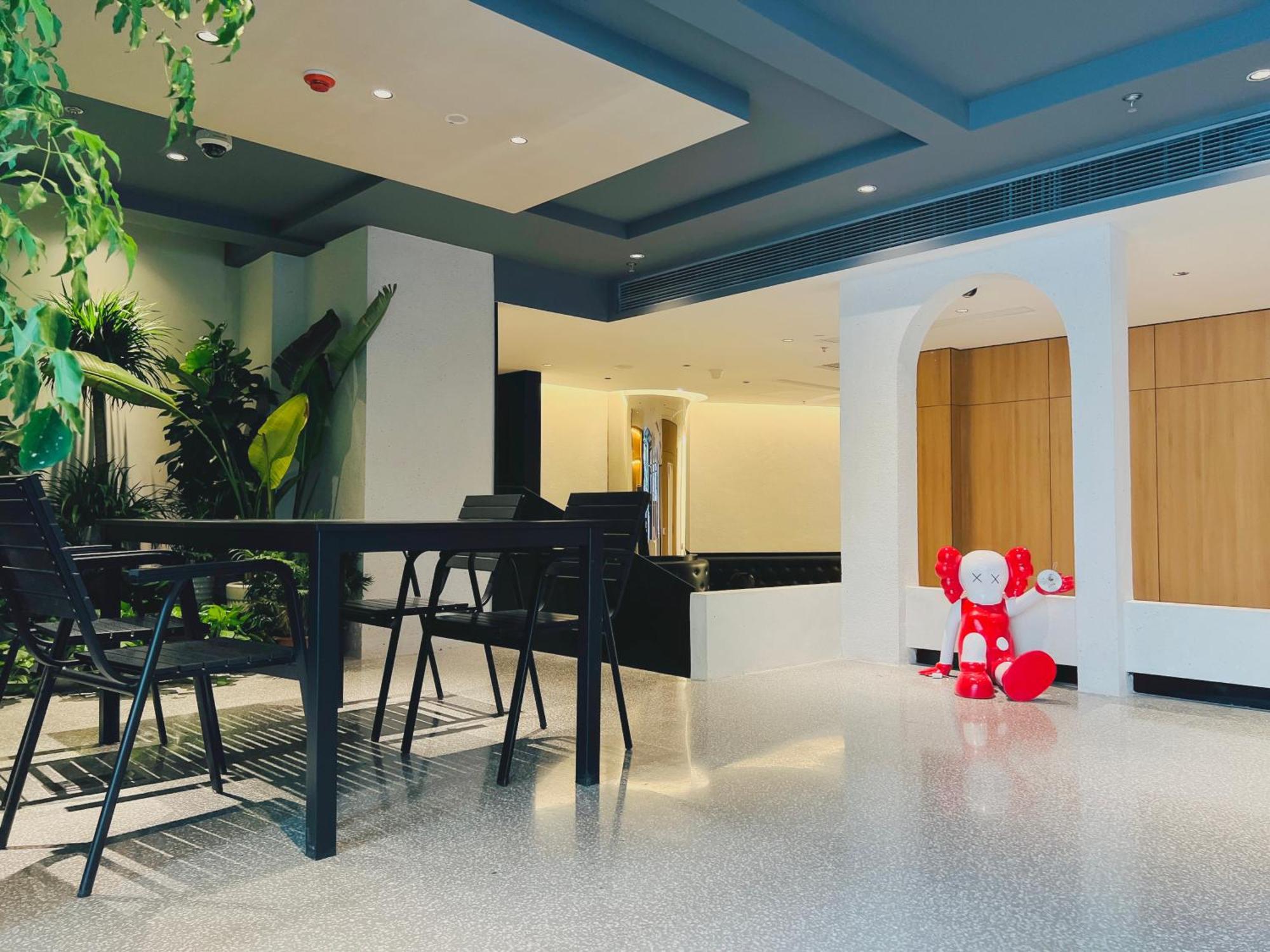 Dayin Garden Hotel -Near People'S Square & Nanjing Road-Large Social Area -Bar -Cafe -Gym -Free Laundry Luggage Storage -24H Front Desk-English Service Shanghai Exterior foto