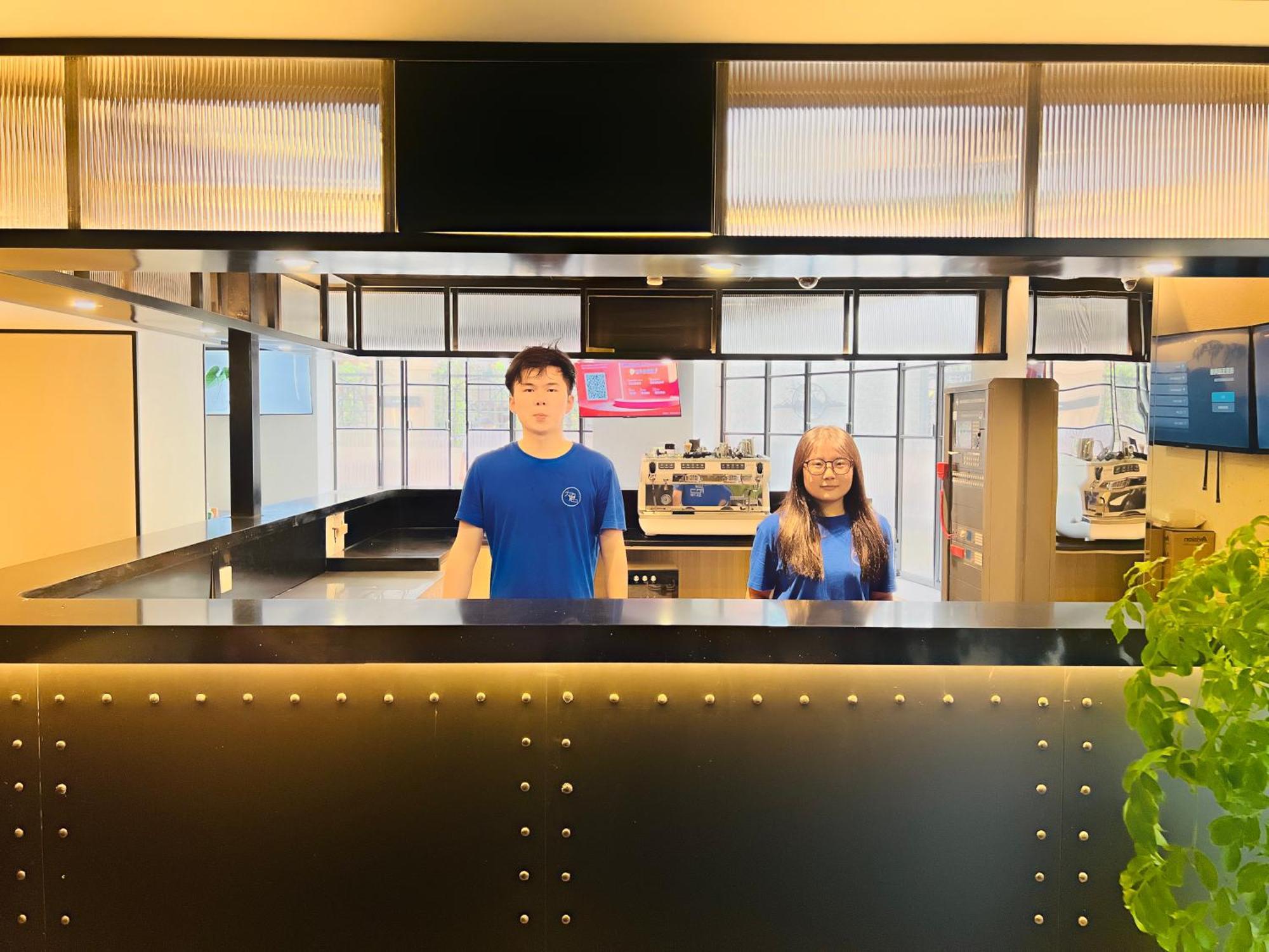 Dayin Garden Hotel -Near People'S Square & Nanjing Road-Large Social Area -Bar -Cafe -Gym -Free Laundry Luggage Storage -24H Front Desk-English Service Shanghai Exterior foto