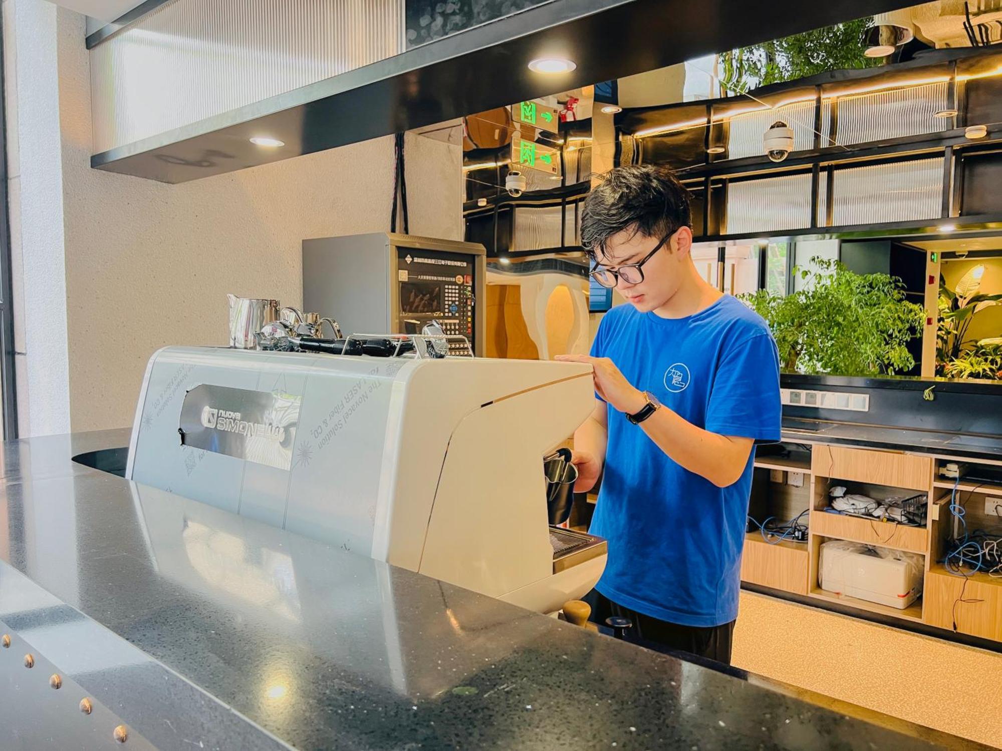 Dayin Garden Hotel -Near People'S Square & Nanjing Road-Large Social Area -Bar -Cafe -Gym -Free Laundry Luggage Storage -24H Front Desk-English Service Shanghai Exterior foto