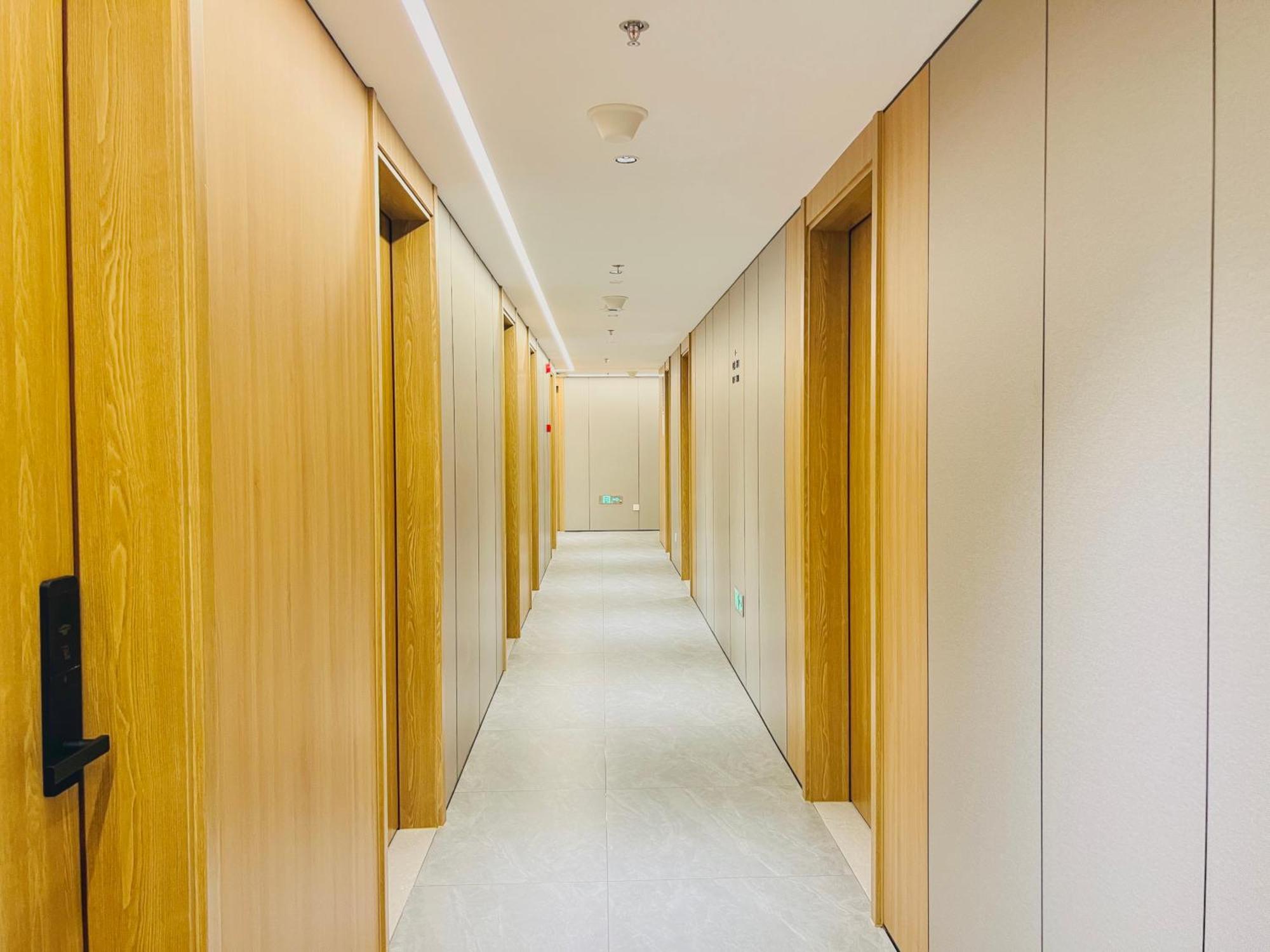 Dayin Garden Hotel -Near People'S Square & Nanjing Road-Large Social Area -Bar -Cafe -Gym -Free Laundry Luggage Storage -24H Front Desk-English Service Shanghai Exterior foto